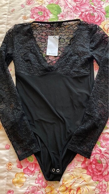 Stradivarius Stradivarius Body