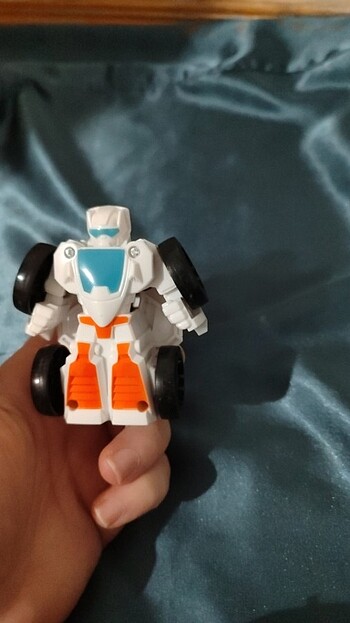  Beden Oyuncak robot