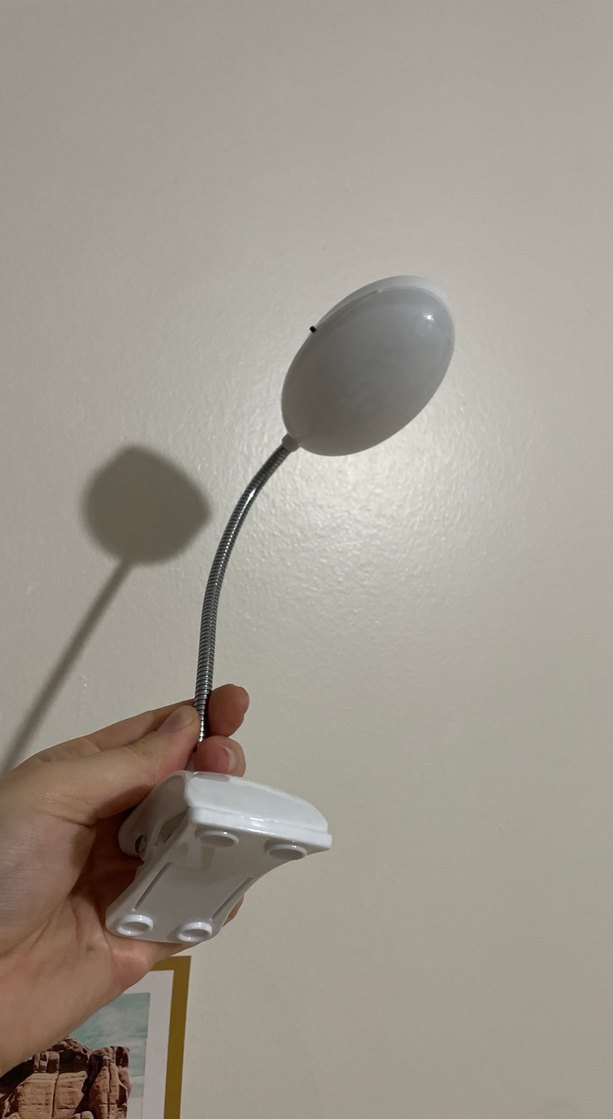 Beyaz Klipsli Masa Lambası - Görsel 2