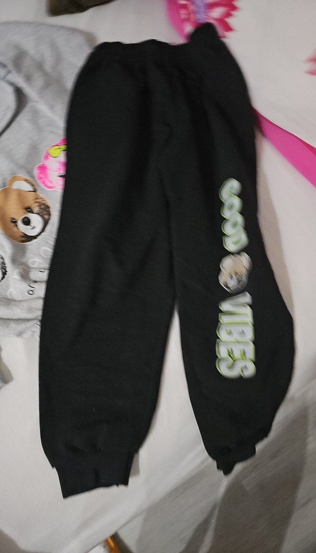 Kız Çocuk Kapüşonlu Sweatshirt ve Eşofman Takımı - Görsel 2