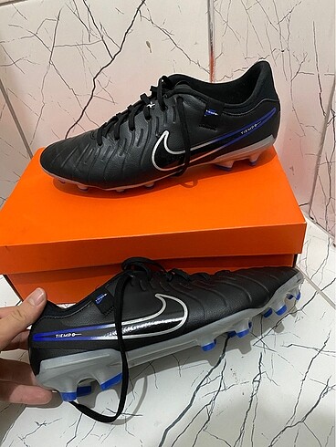 Nike Tiempo Krampon