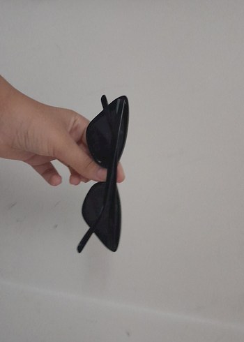 Şeffaf Siyah Gotik Kadın Gözlüğü - Görsel 2