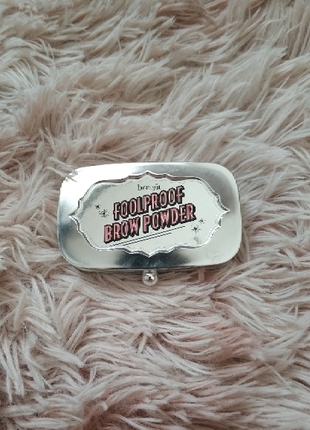 Benefit Foolproof Brow Powder 