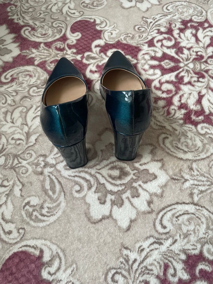 Mavi Parlak Kadın Topuklu Ayakkabı - Görsel 4