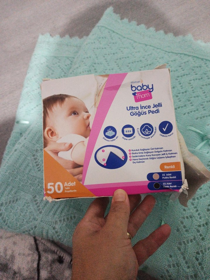 Nakışlı Turkuaz Örgü Bebek Battaniyesi - Görsel 2