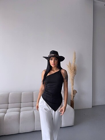 OVAL KESİM BLUZ