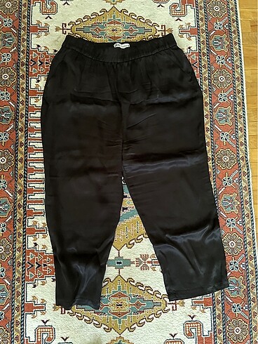xxl Beden siyah Renk Zara Saten Pantolon