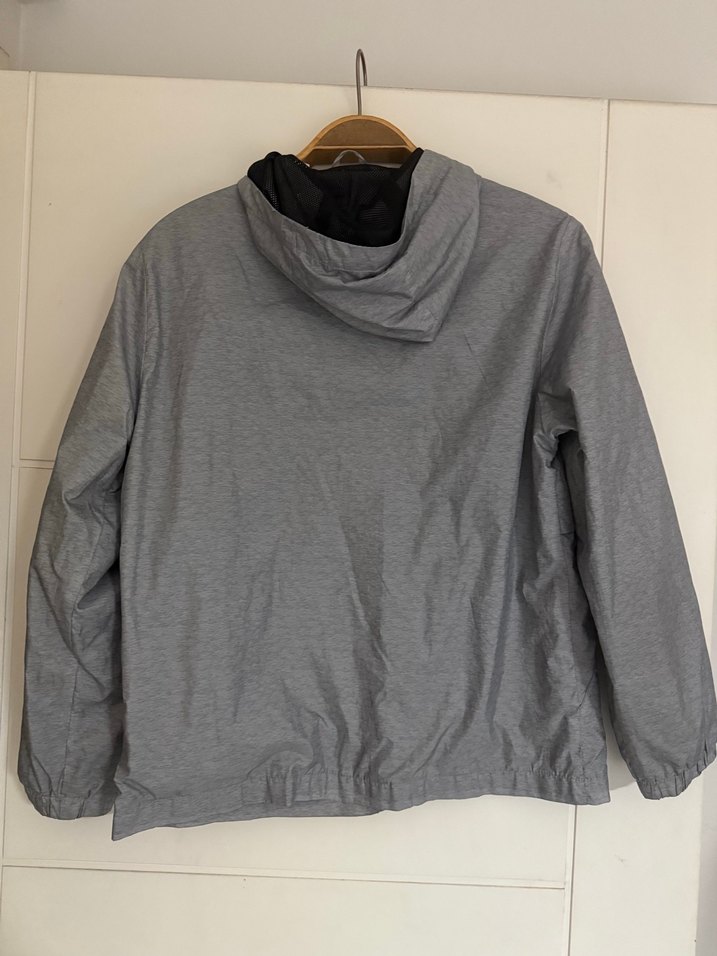 Erkek Çocuk Gri Düğmeli Fermuarlı Yağmurluk - Görsel 5