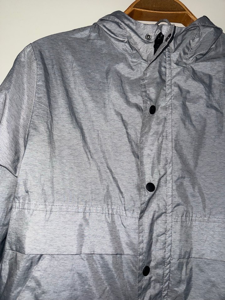 Erkek Çocuk Gri Düğmeli Fermuarlı Yağmurluk - Görsel 3