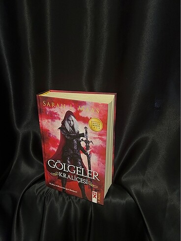 sarah j maas Gölgeler Kraliçesi
