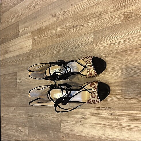 Kadın topuklu ayakkabı - Görsel 5