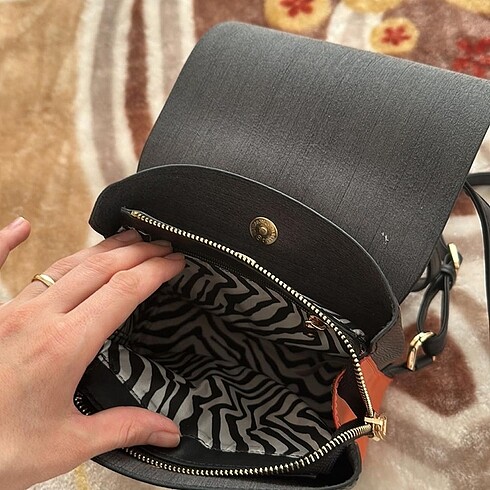 Kadın sırt çantası - Görsel 2