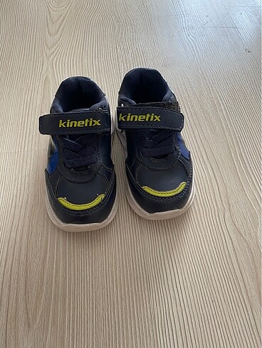 Kinetix Bebek çocuk ayakkabısı ışıklı