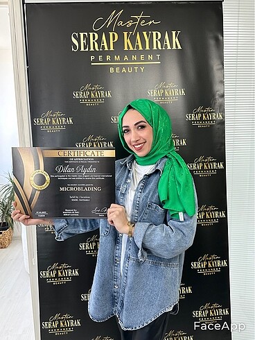 Benetton yeşili şal