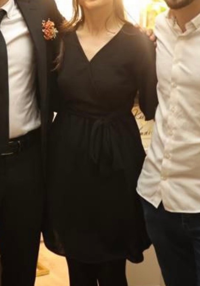 Siyah V Yakalı elbise - Görsel 5