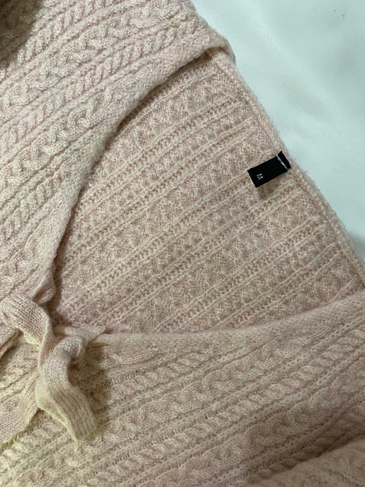 Pembe V Yaka Uzun Kollu Örgü Hırka - Görsel 3