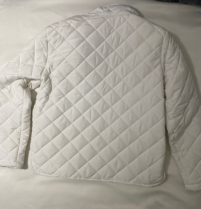 Düğmeli Beyaz Kadın Mont - Görsel 2