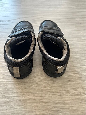 30 Beden Çocuk Spor ayakkabı