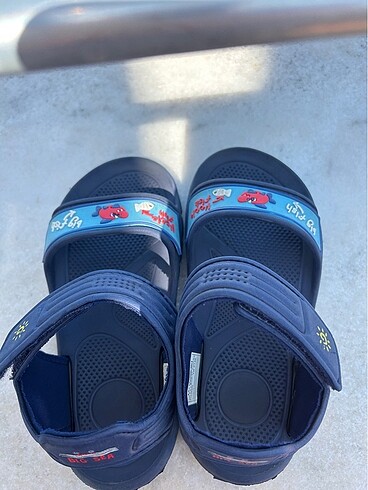 LC Waikiki Çocuk sandalet