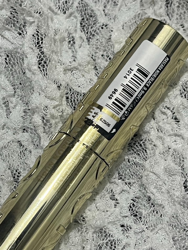 Parlak Altın Renk Maskara - Görsel 2