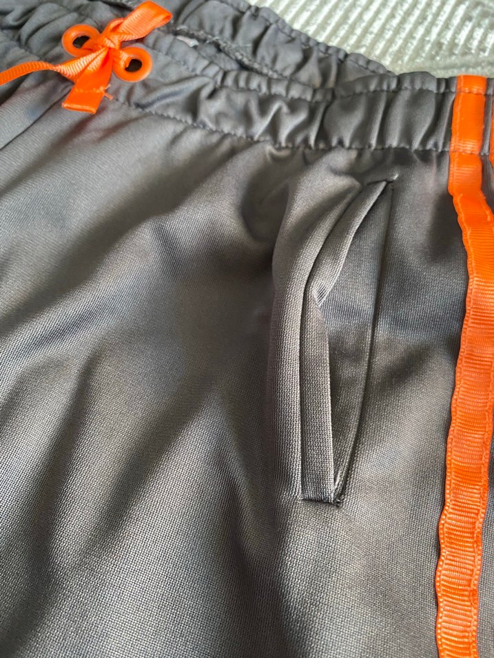 Gri  Eşofman Altı Turuncu Şeritli LCWAİKİKİ - Görsel 2