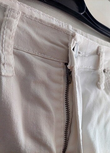 28 Beden Dar paça beyaz pantolon