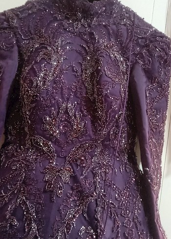 Mor Uzun Straplez Nakışlı Gotik nişan elbisesi - Görsel 6