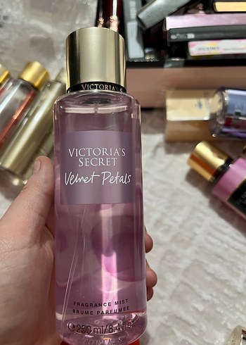 Victoria s Secret
