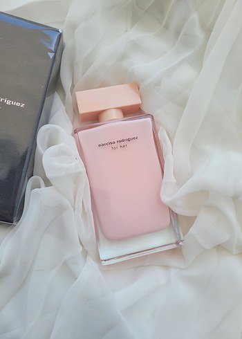 Narciso Rodriguez For Her Kadın Parfümü 150 ml - Görsel 3