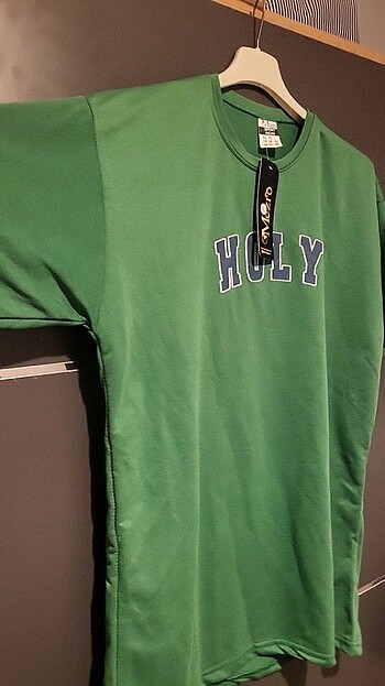 xl Beden yeşil Renk holy tişört 