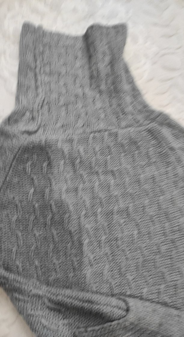 Gri Kısa Kollu Boğazlı Triko Kadın Kazak - Görsel 4