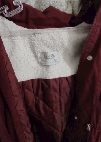 BAYAN KAPŞONLU BORDO RENKLİ MONT - Görsel 5