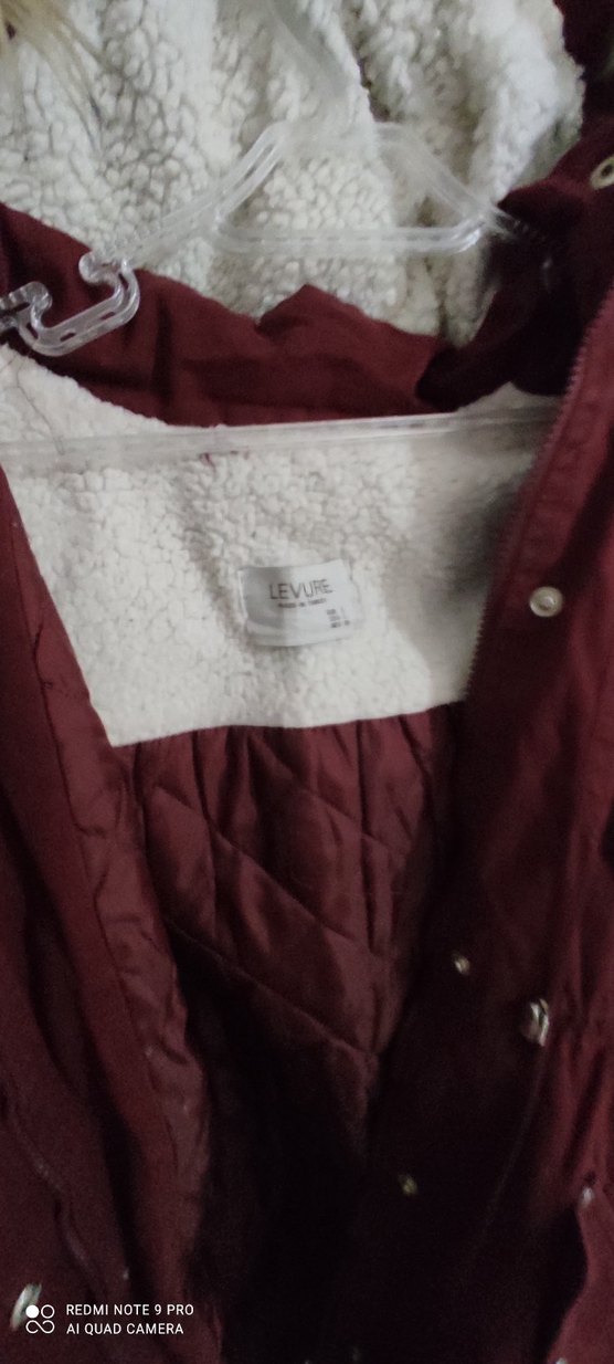 BAYAN KAPŞONLU BORDO RENKLİ MONT - Görsel 5