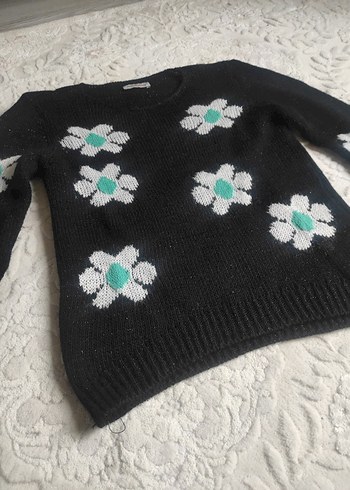 Nakışlı Siyah Triko Kadın Kazak - Görsel 4