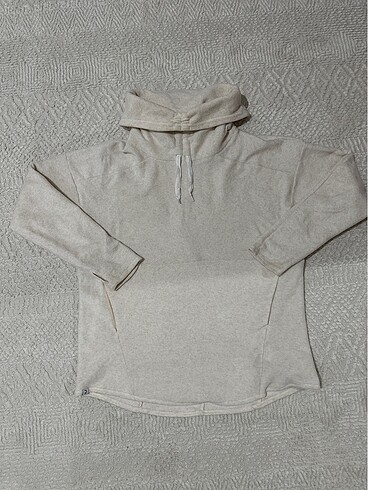 Decathlon polar sweatshirt