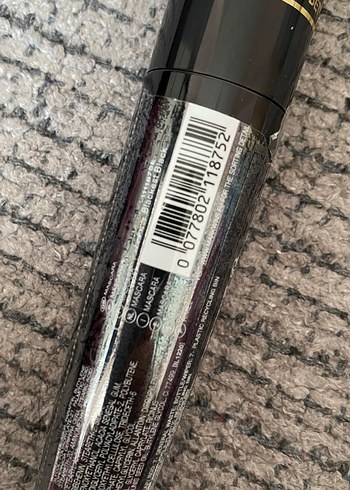 Wet n Wild Siyah Maskara - Görsel 2