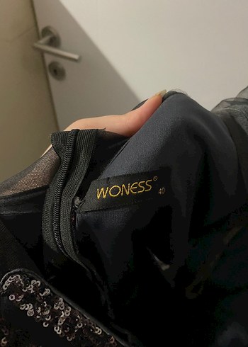 Drapeli Siyah Nakışlı Uzun Kadın Abiye Elbise - Görsel 9