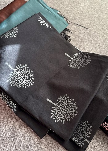 Kadın Çok Renkli Minimalist Şal - Görsel 4