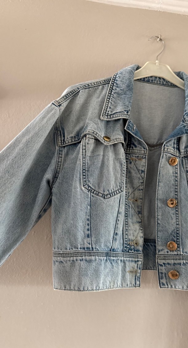 Düğmeli Mavi Kadın Kot Ceket - Görsel 4