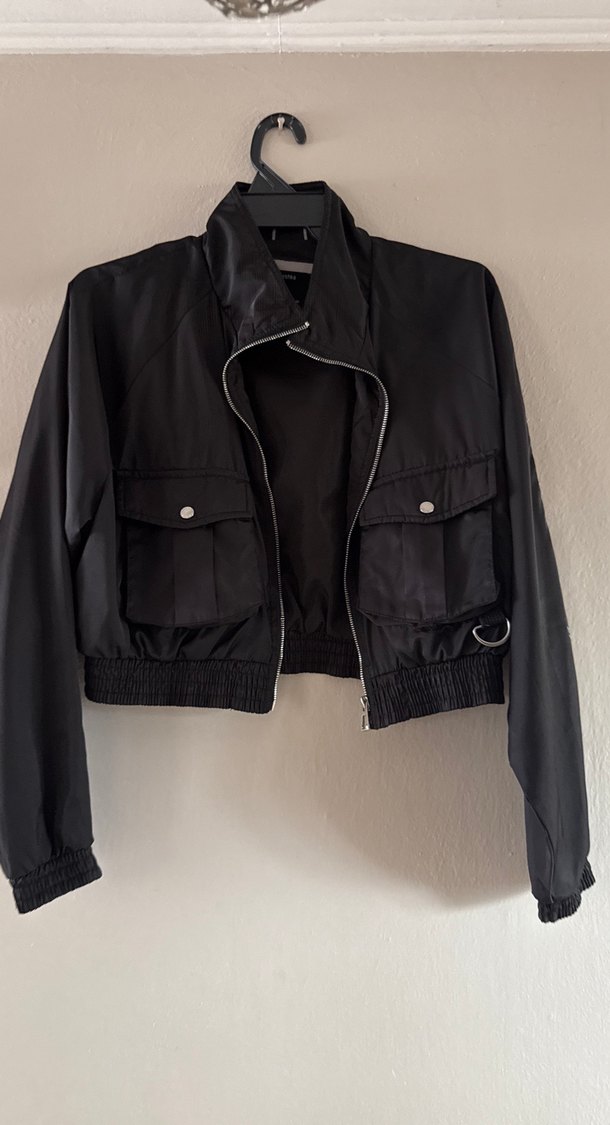 Siyah Kemerli Kısa  Kadın Ceket - Görsel 2