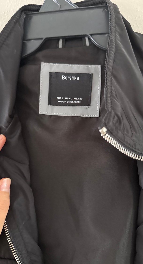 Siyah Kemerli Kısa  Kadın Ceket - Görsel 3