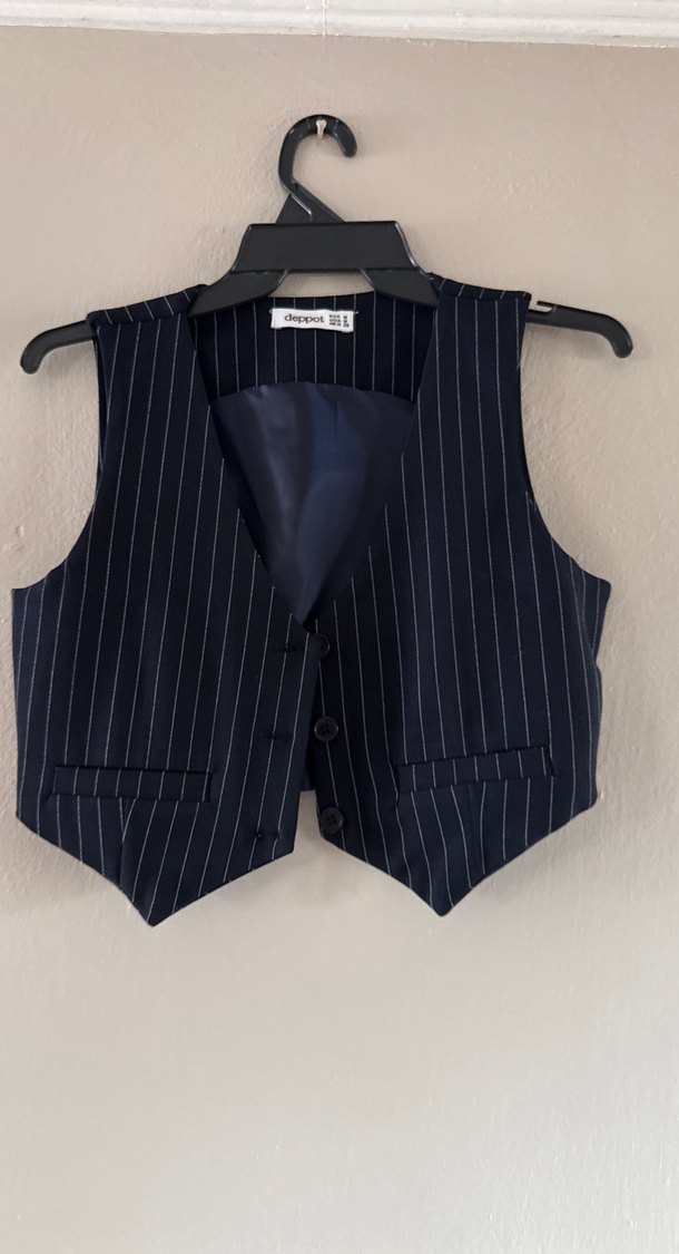 Düğmeli lacivert  Çizgili Kısa Kadın Yelek - Görsel 2