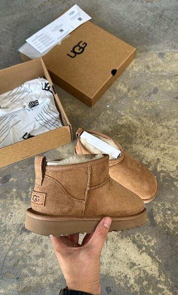 Ugg Ugg ultra mini taba