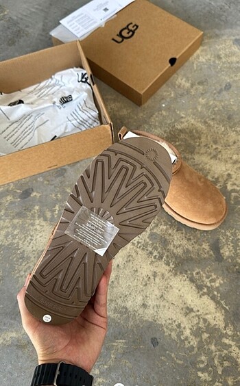 37 Beden Ugg ultra mini taba