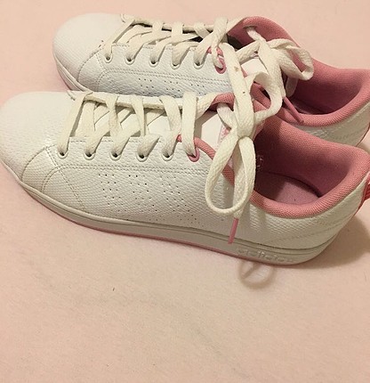 Adidas spor ayakkabı 