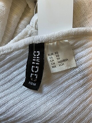 xs Beden H&M Mini Üst %70 İndirimli.