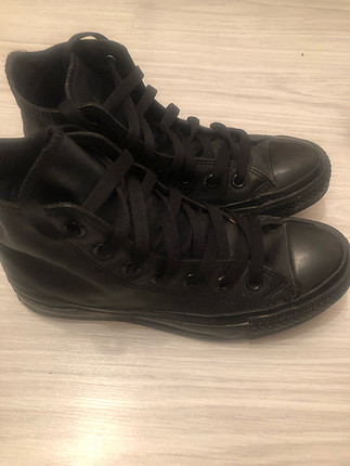 Siyah converse