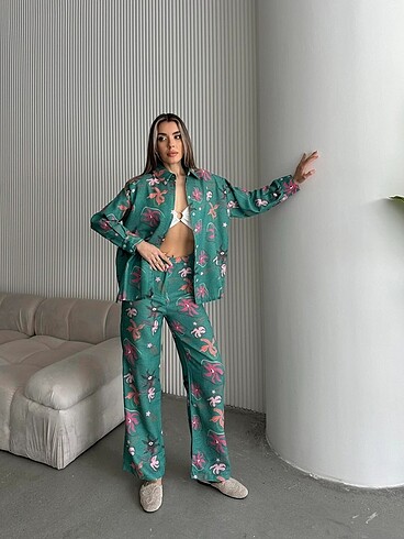 Flower Desen İkili Takım