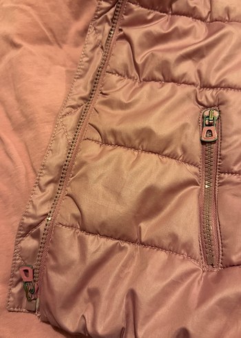 Kız Çocuk Pembe Kapüşonlu Fermuarlı Yelek - Görsel 4