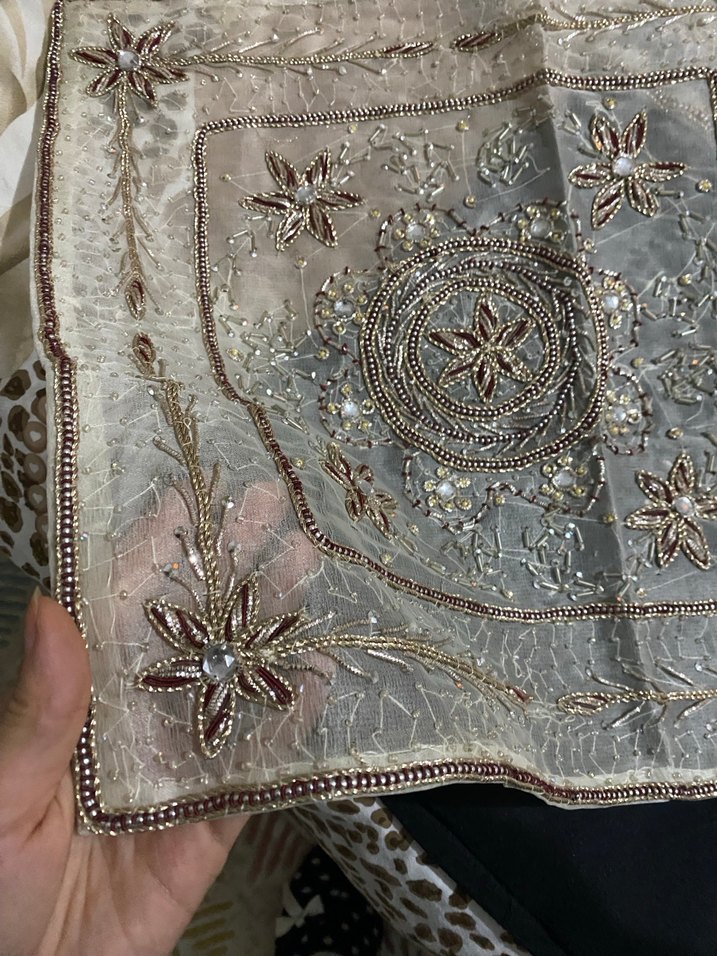 Gri Nakışlı Bohem Masa Örtüsü - Görsel 3